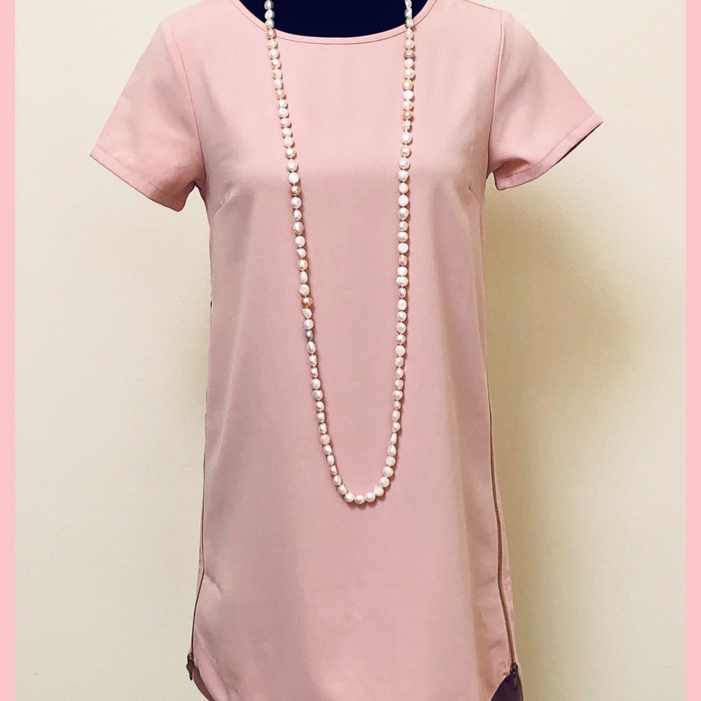 Lulu’s MOD pink minidress w side zippers SOLD